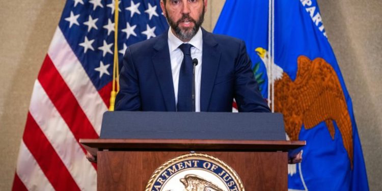 Special counsel urges judge to crack down further on Trump’s comments