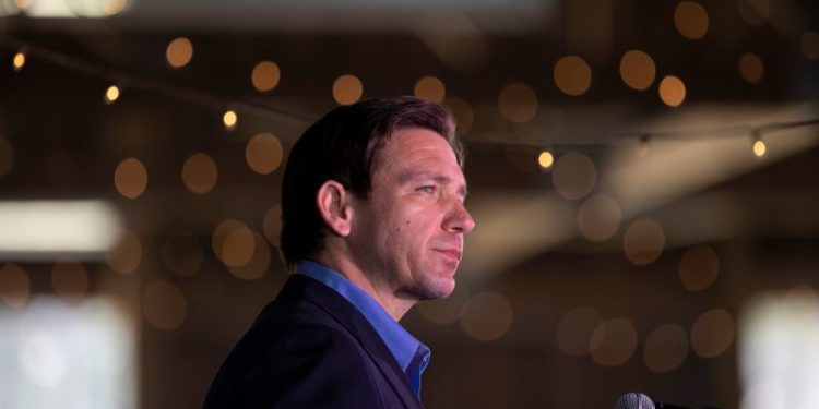 Spurned by moderates and MAGA: How DeSantis’s coalition has deflated