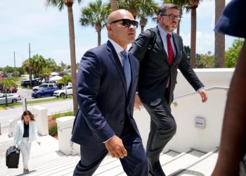 Trump co-defendant Nauta can keep lawyer despite potential conflict