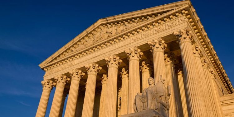 Supreme Court says White House may continue requests to tech companies