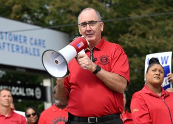 Thousands of autoworkers at Toyota and Honda move to unionize after UAW victory over the Big Three