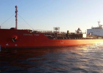 DOD says US Navy, Israeli-owned ship not intended target of Houthi missiles