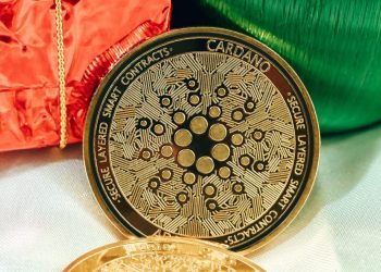 Solana and Cardano: Cardano remains below the 0.400 level