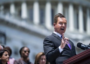 New York Democratic Rep. Higgins will leave Congress in February