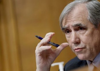 Second senator calls for Israel-Hamas cease-fire