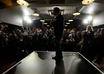 ‘A dumpster fire’: DeSantis struggles grow in GOP presidential race