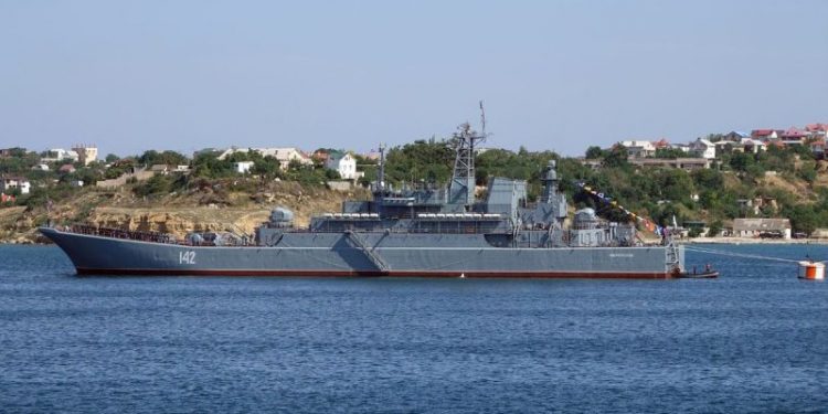Ukraine missile attack strikes Russian warship in Crimea, killing at least 1