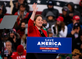 AGs fed up with NYT, CNN Hamas coverage issue stern warning: ‘Follow the law’