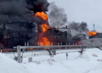 Russian forces bring down Ukrainian drone, munitions explode and set Klintsy oil depot ablaze