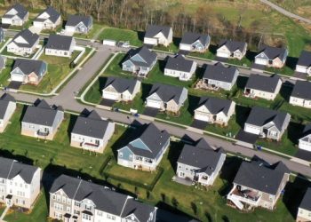 A silver lining from high mortgage interest rates: Bigger deductions on this year’s taxes