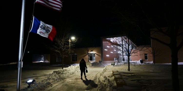 Iowa caucus turnout lowest in over a decade amid freezing temperatures