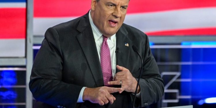 Former N.J. governor Chris Christie ends long-shot 2024 bid