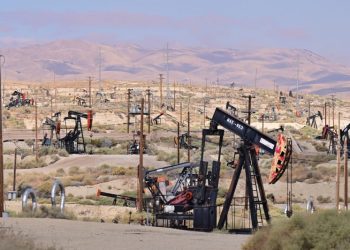 U.S. oil production hit a record under Biden. He seldom mentions it.