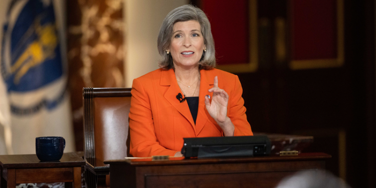 Ernst demands OMB audit every Biden admin head’s schedule after Secretary Austin’s hospitalization