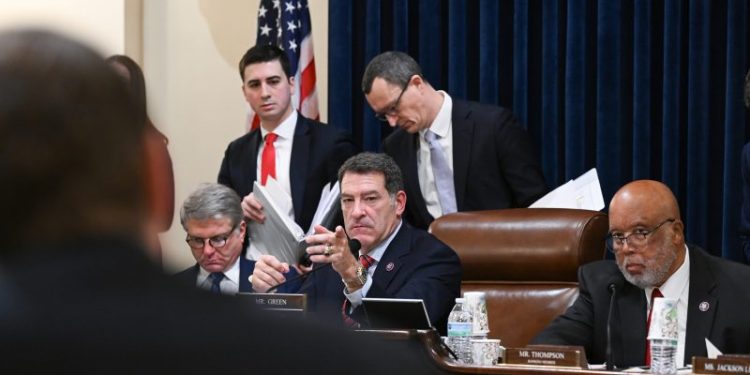 Republicans advance Mayorkas impeachment as Democrats decry process as a sham