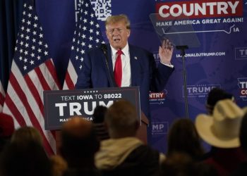 Trump mocks Biden over stutter