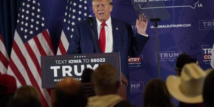 Trump mocks Biden over stutter