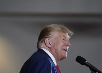 Trump trades Iowa rallies for day in court in preview of campaign to come