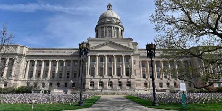 Bomb threats force evacuations in several state capitols