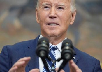 Biden, after Navalny’s death, says ‘no doubt’ that ‘Putin and his thugs’ were behind it