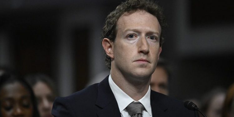 Graham tells Zuckerberg, ‘you have blood on your hands,’ audience cheers