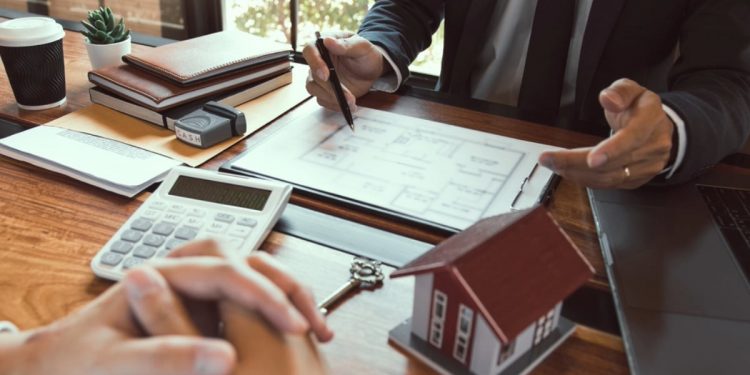 what is a land trust and how does it work