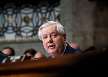 Lindsey Graham, a longtime foreign policy hawk, bows to Trump on Ukraine