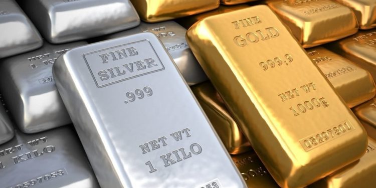 Gold price recovers, Silver retreated to $22.50 this morning
