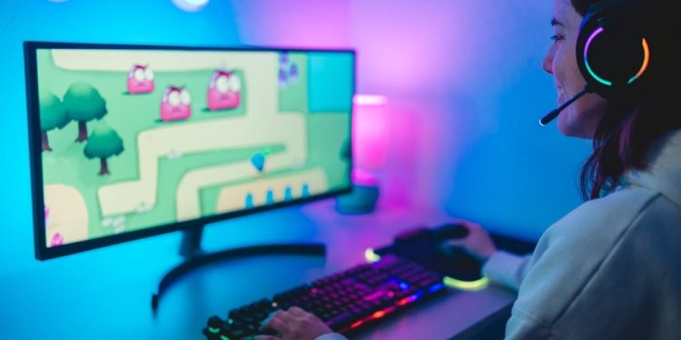 Rollercoin: What is it, and how much can you earn from it?