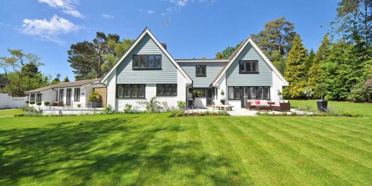 Spring Revival in UK Housing Market And Challenges In China