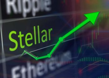 Stellar and Bitcoin Cash: Stellar is holding around 0.150000