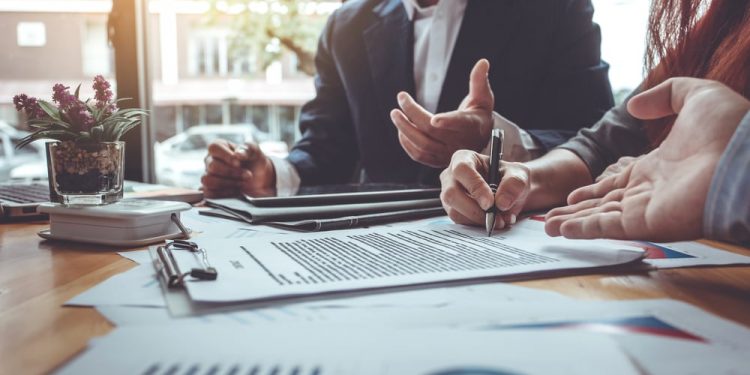 AERO’s 437% Surge: Decoding Crypto Market Impact