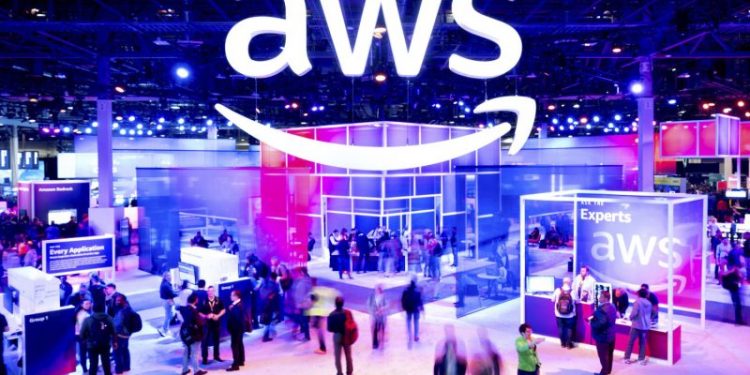 Amazon owes $525 million in cloud-storage patent fight, U.S. jury says