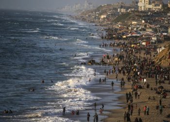 Mortar attack on Gaza coast spotlights risk to U.S. pier mission