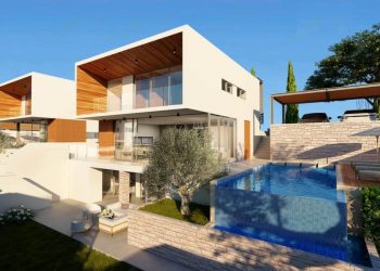 How Could Commission Settlement Reshape Luxury Real Estate?