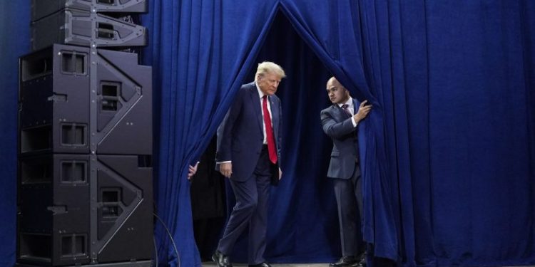 Cannon denies dismissal motions by Trump co-defendants in documents case