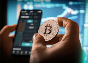 Bitcoin price remains above the $69,000 support level