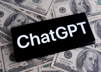 How to Make Money with Chat GPT: Crafting AI Services
