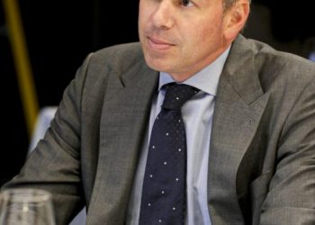 Fatburger parent company, chairman charged in alleged fraud scheme