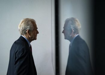 Trump alumni raising millions for legal defenses while scouting for White House hires