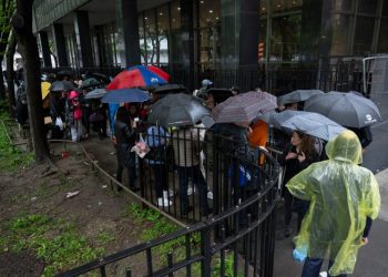 Binoculars and batteries: What it’s like covering Trump’s hush money trial