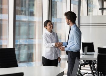 Who is a relationship manager in business – Get To Know All