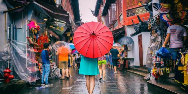 China’s Real Estate Sees Steepest Price Drop Since 2014