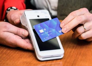 Credit card delinquency rates hit a nearly 12-year high