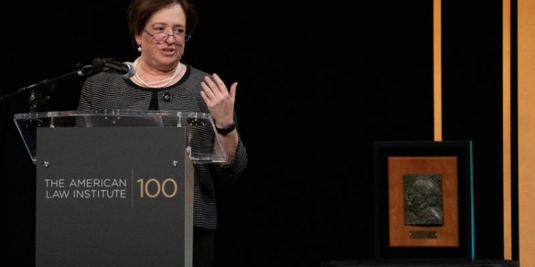 Justice Kagan calls for a way to enforce Supreme Court ethics code