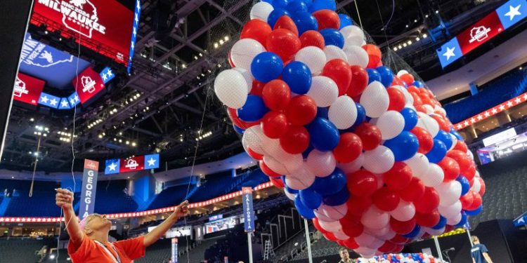 Trump aides script convention to soften his image, but face challenges