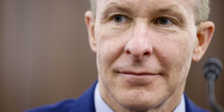 United CEO expresses ‘renewed confidence’ in Boeing after meeting with new leader