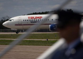 JD Vance’s plane makes emergency landing after door malfunction
