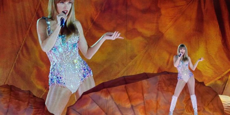 Is Taylor Swift finally big enough to affect the election?