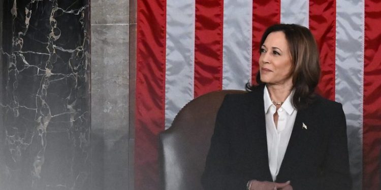 Harris narrows VP search to six finalists, plans to interview them this weekend